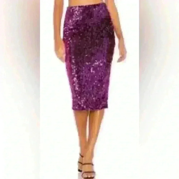 Michael Costello x Revolve fuchsia sequined pencil skirt. - Picture 1 of 5